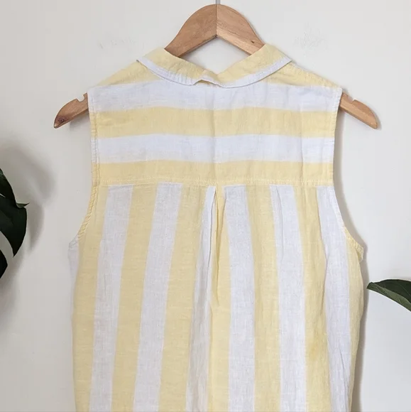 beachlunchlounge | Collection | Linen Tie Front Sleeveless Top - Picture 6 of 9